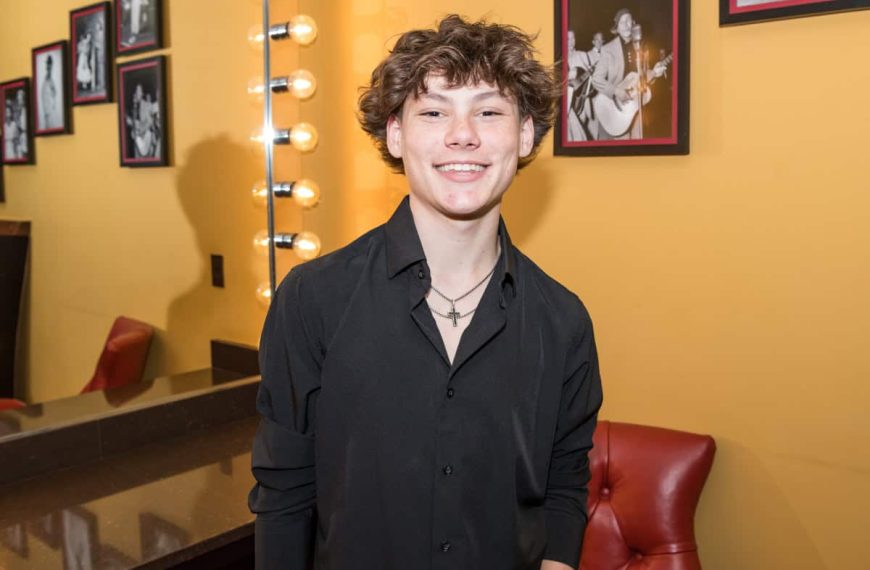 Maddox Batson Age & Early Life Details 2025