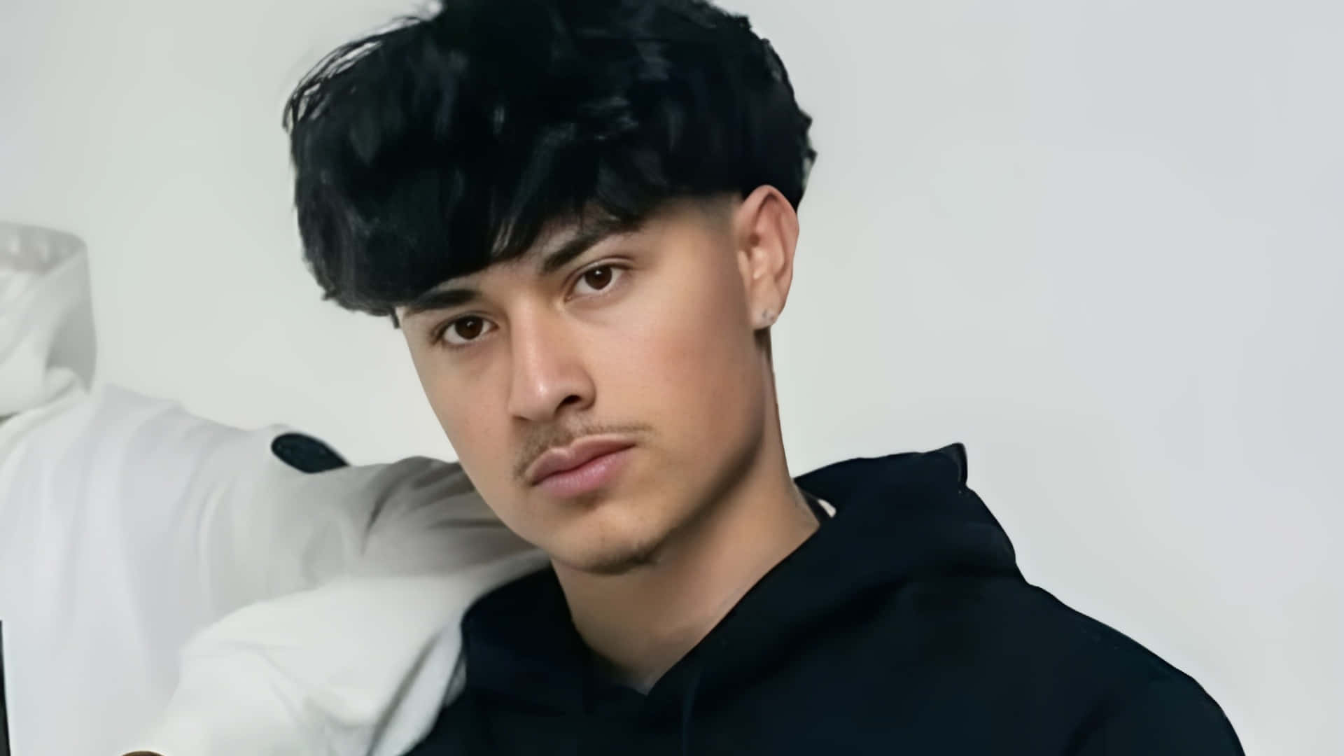 Alex Chino Biography, Age, Career & Net Worth 2025