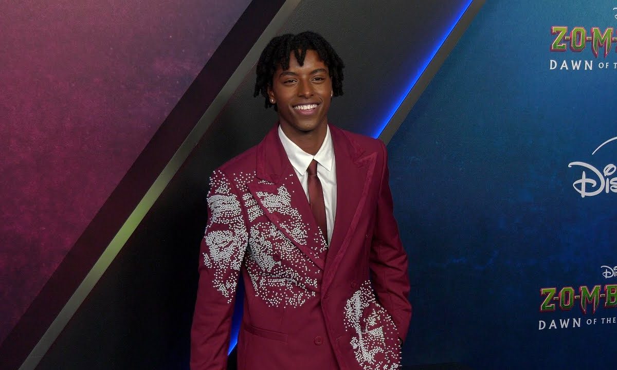 Mekonnen Knife Biography Age, Height & Achievements 2026